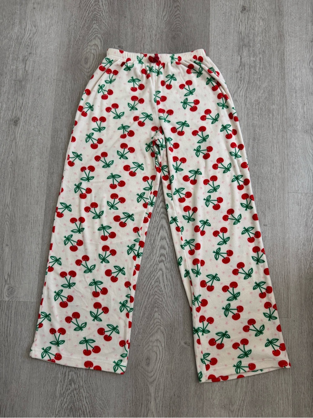 Girls' Cherry Print Pajama Pants size small